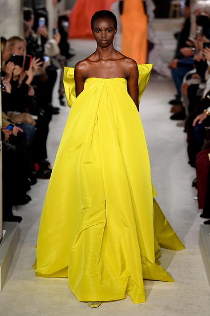 D&eacute;fil&eacute; Valentino