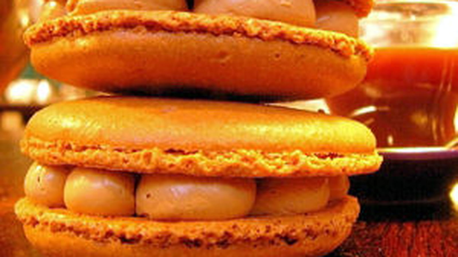 Macarons au café