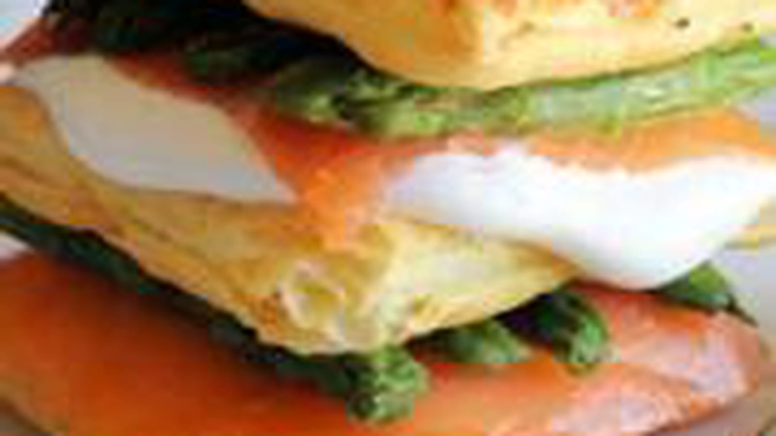 Millefeuille saumon fumé asperge
