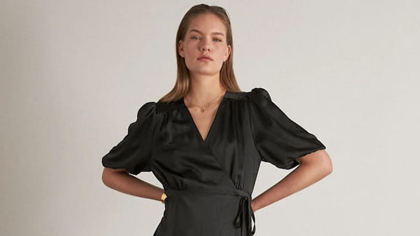 Robe noire Maison 123
