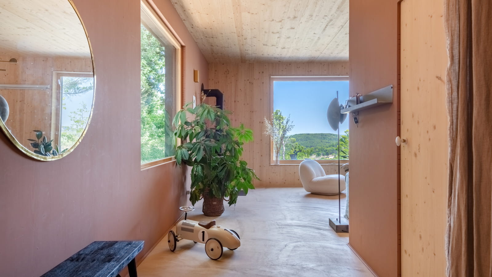 Entrée sur le salon