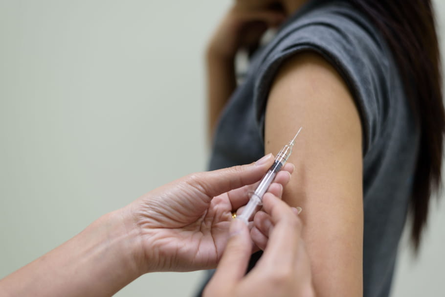 Allergie au vaccin Covid : réactions, contre-indications