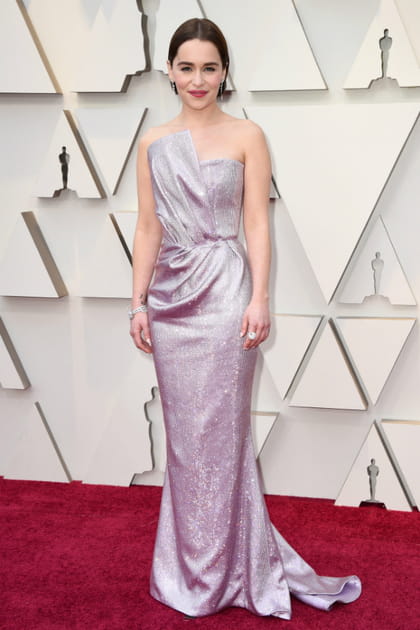 Emilia Clarke en Balmain