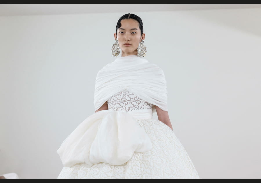La m&egrave;che en vague de Giambattista Valli