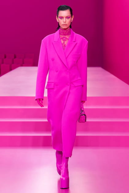 Look 39&nbsp;du d&eacute;fil&eacute; Valentino