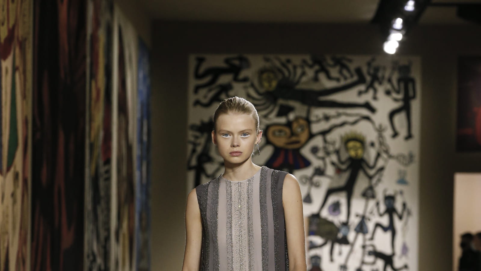 Look 54