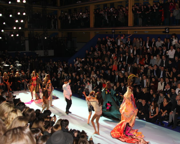 Un catwalk survolt&eacute;