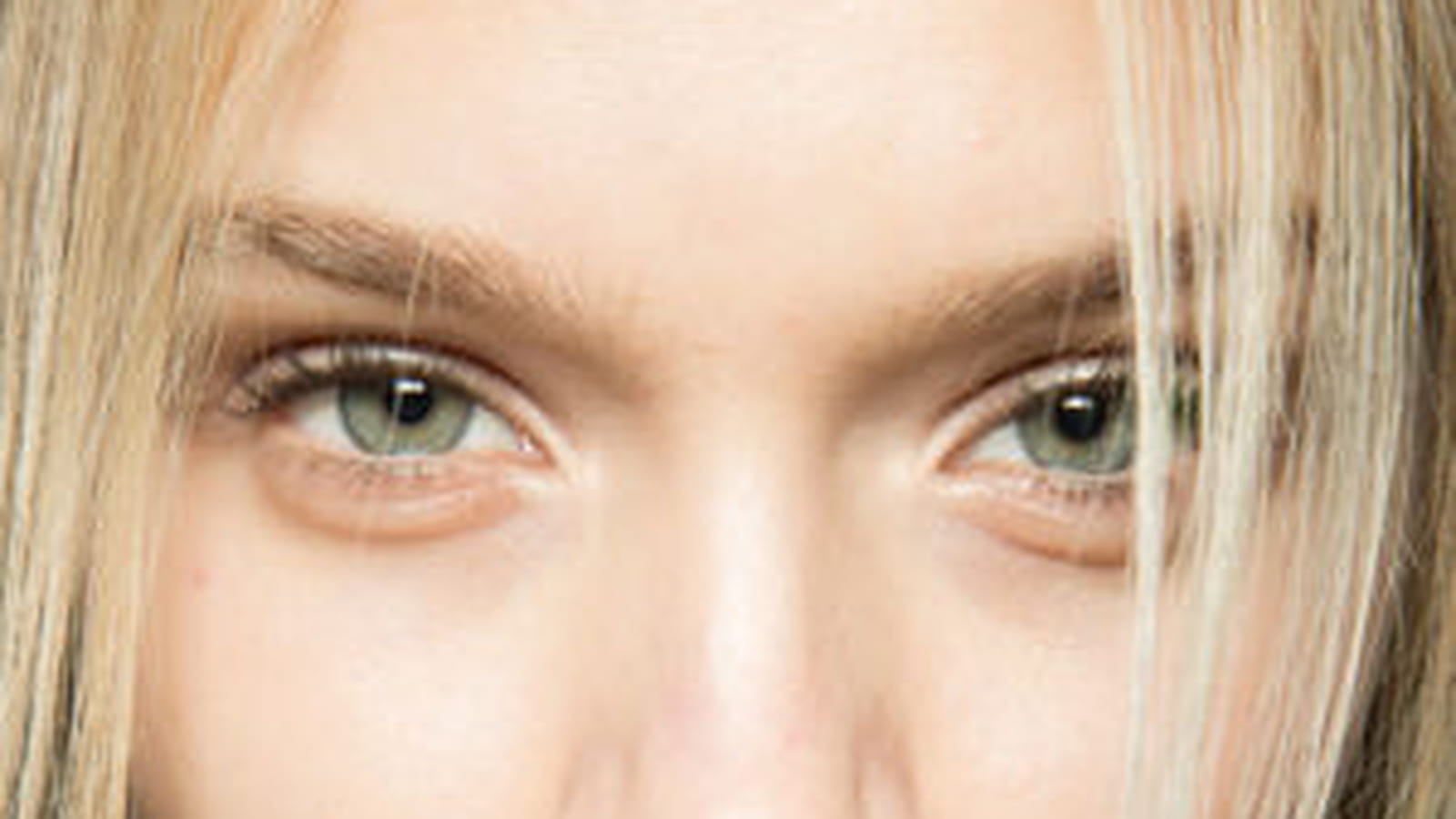 Le look beauté du défilé Rochas