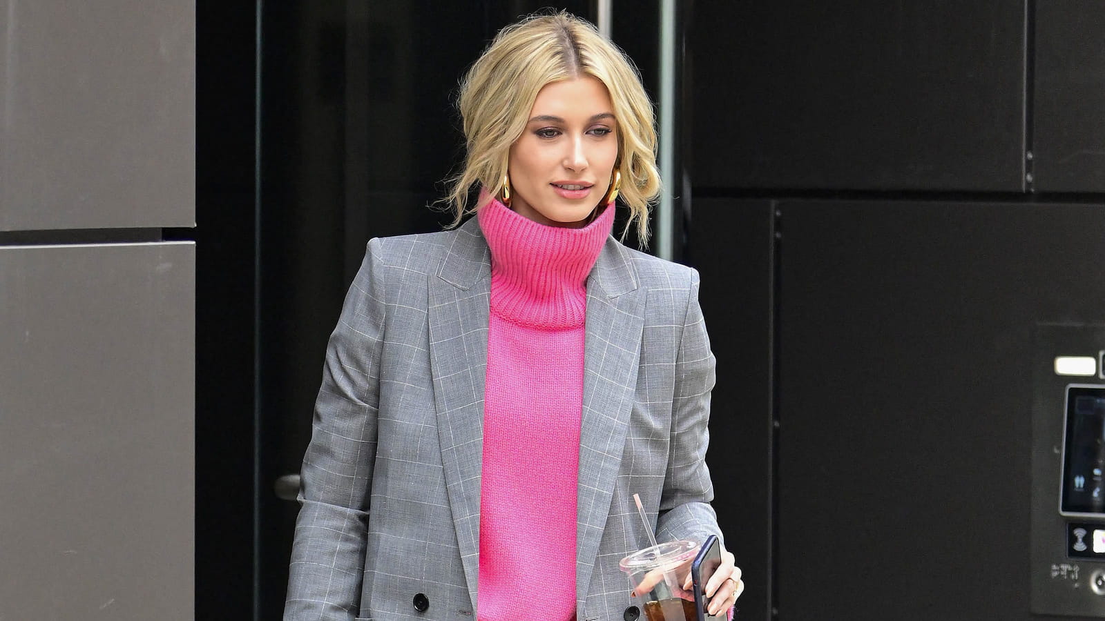 Hailey Bieber le 11 février 2019