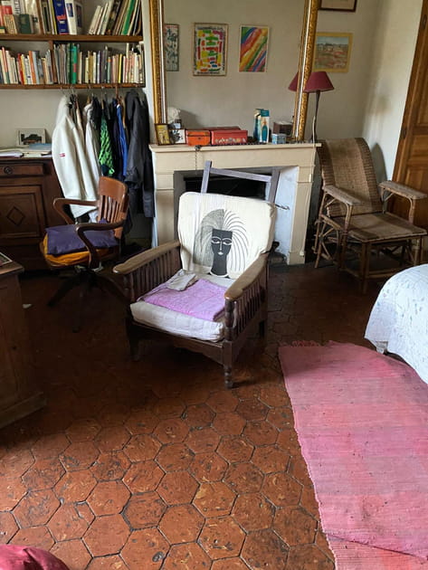 Avant&nbsp;: un espace bureau mal plac&eacute; dans la maison