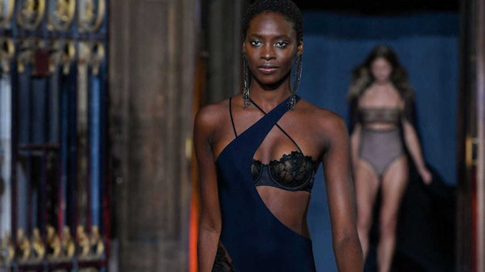 Look 35