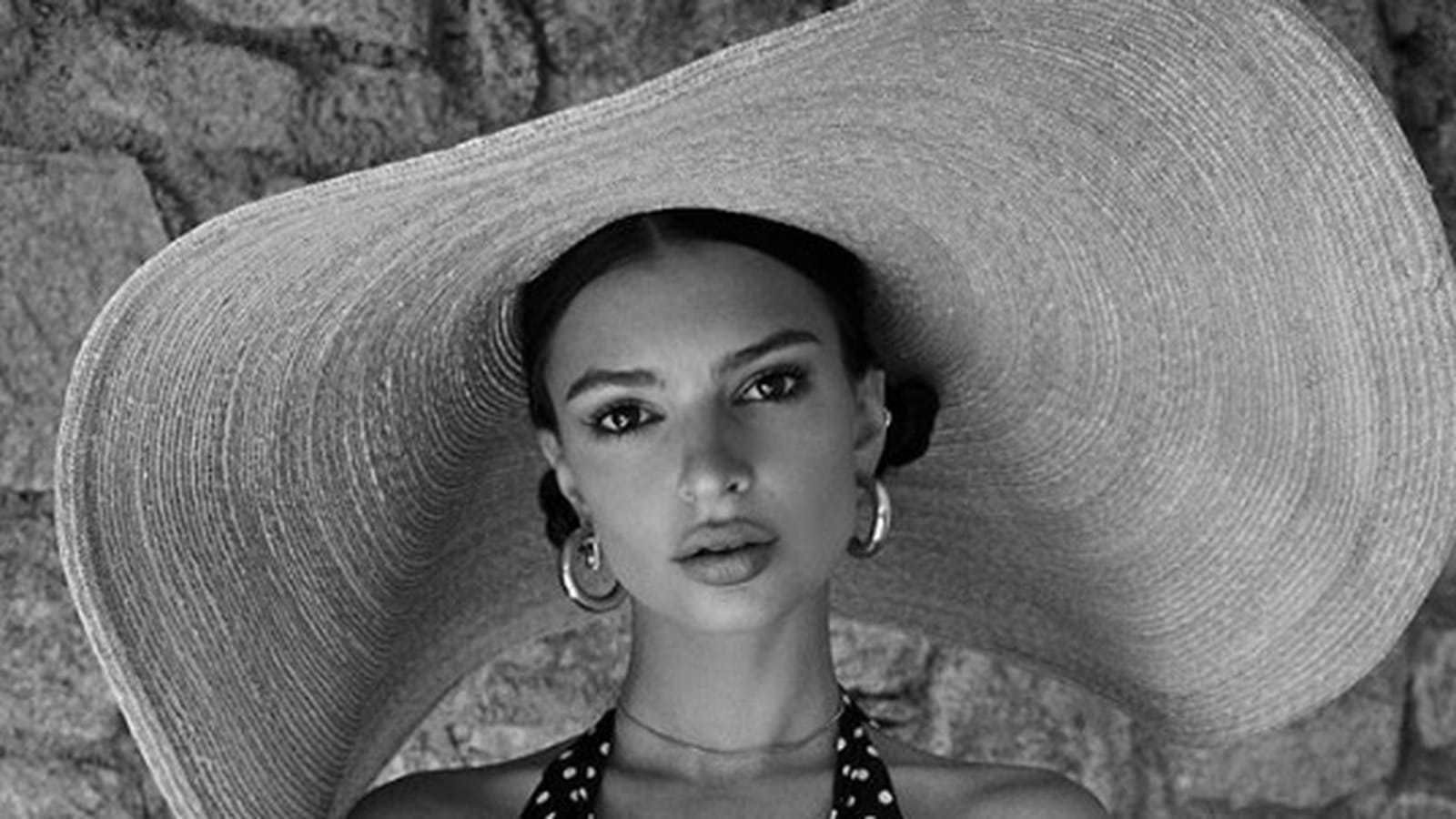 Emily Ratajkowski