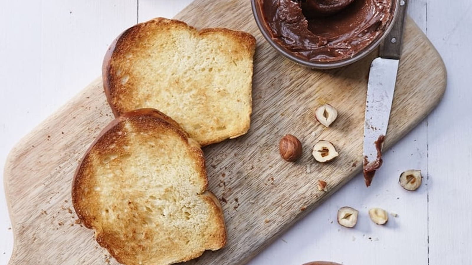 Pâte à tartiner maison riche en noisettes