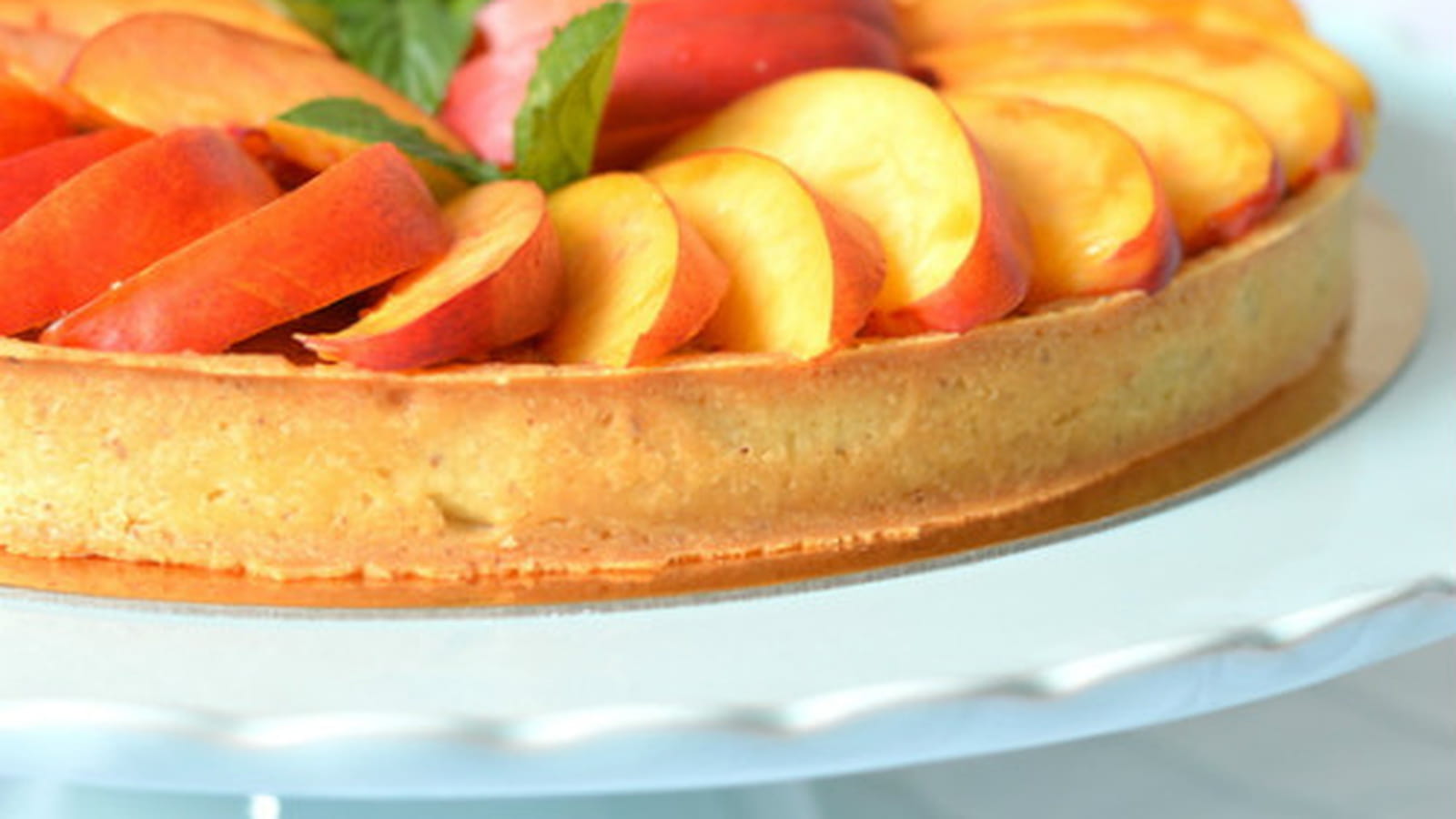 Tarte à la crème d'amandes et nectarines