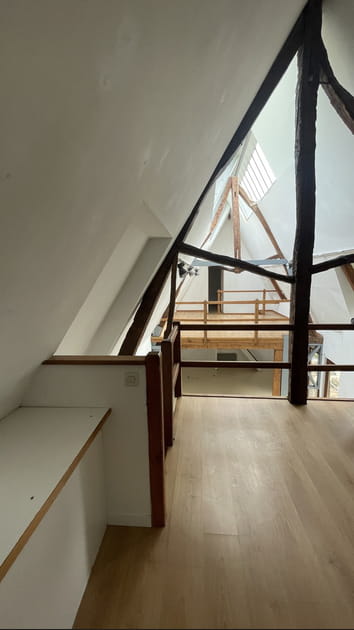 Avant&nbsp;: une chambre sous pente difficile &agrave; am&eacute;nager