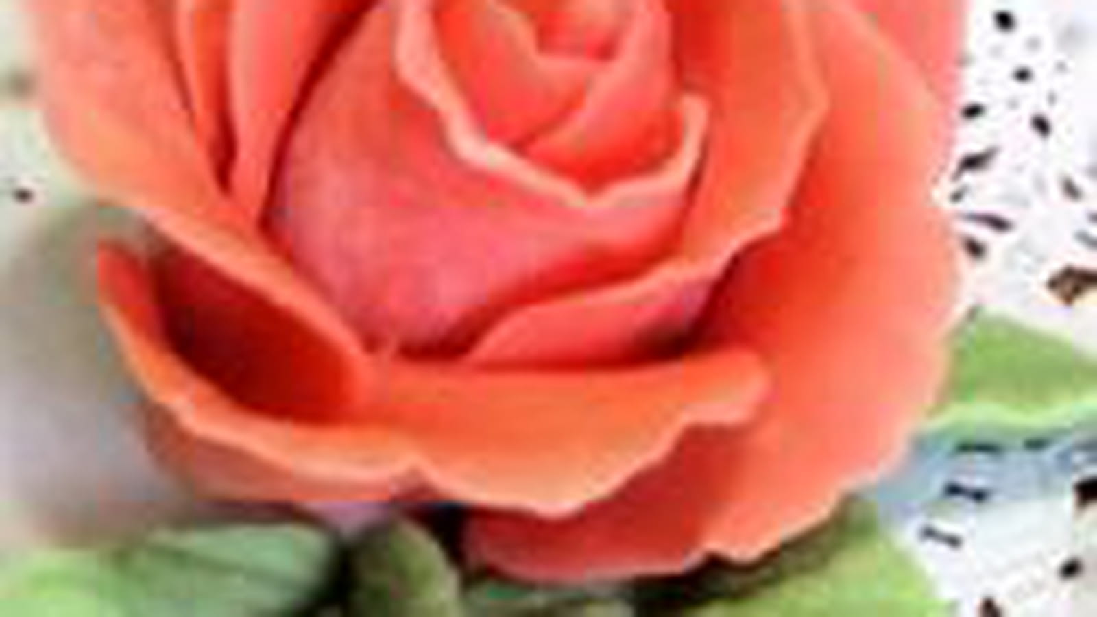 Rose en pâte d'amande