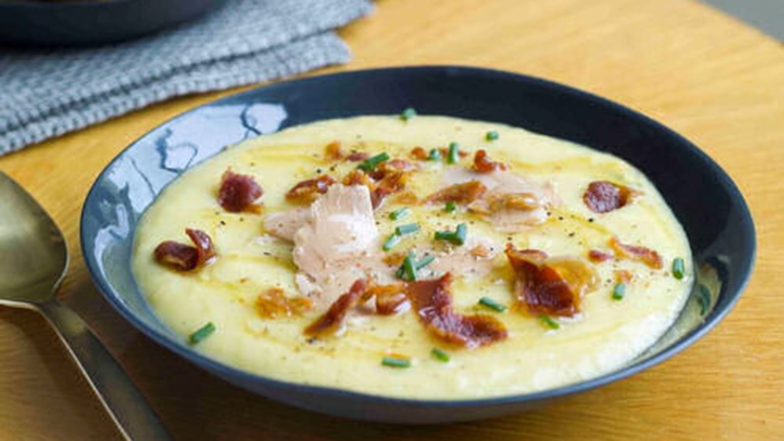 Soupe de maïs et céleri au miel de Fleurs