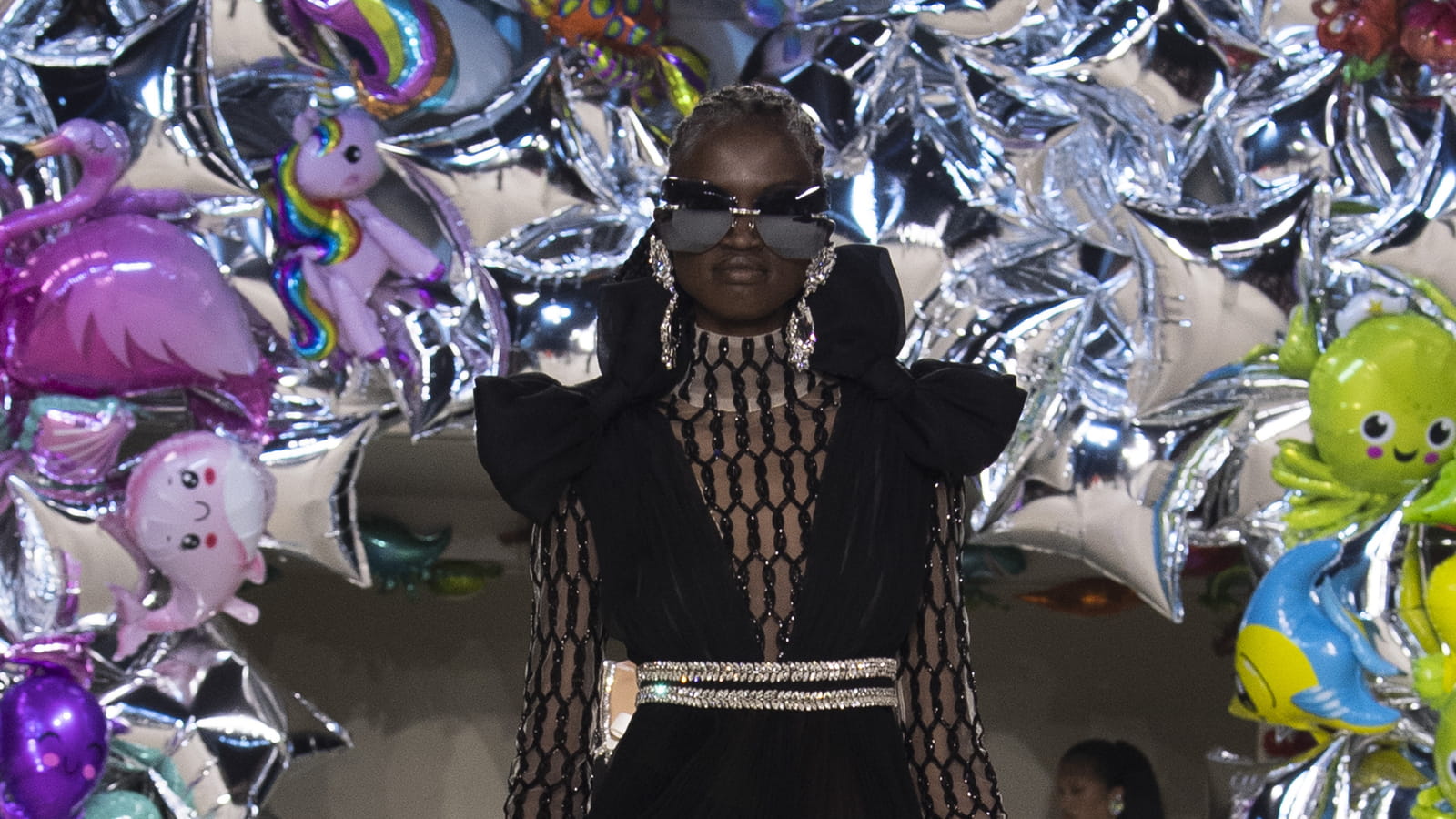 Look 32