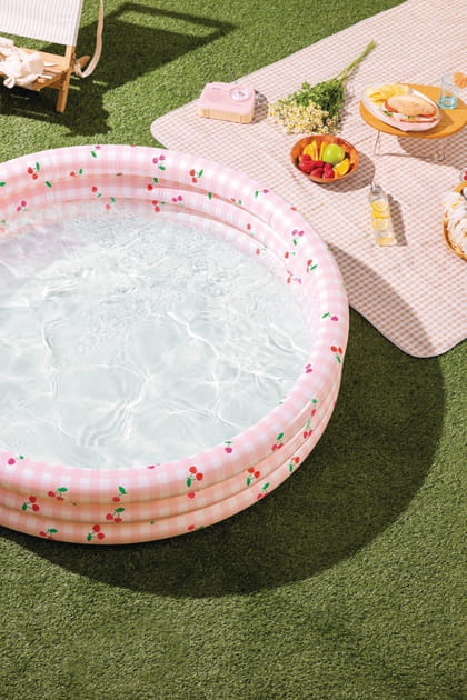 Vague de fra&icirc;cheur attendue sur toute la France avec cette mini piscine &agrave; croquer