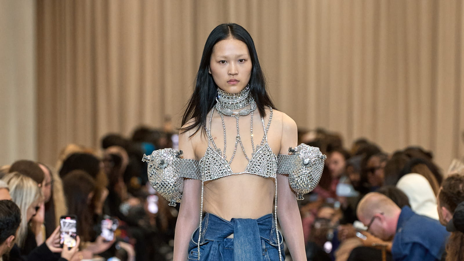  Look 6