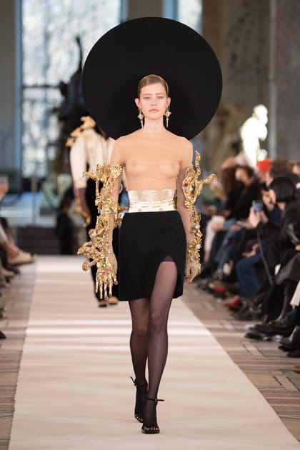 Défilé Schiaparelli haute couture printemps-été 2022