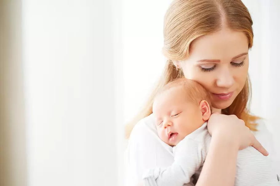 Déclaration de naissance : délai, lieu, démarches