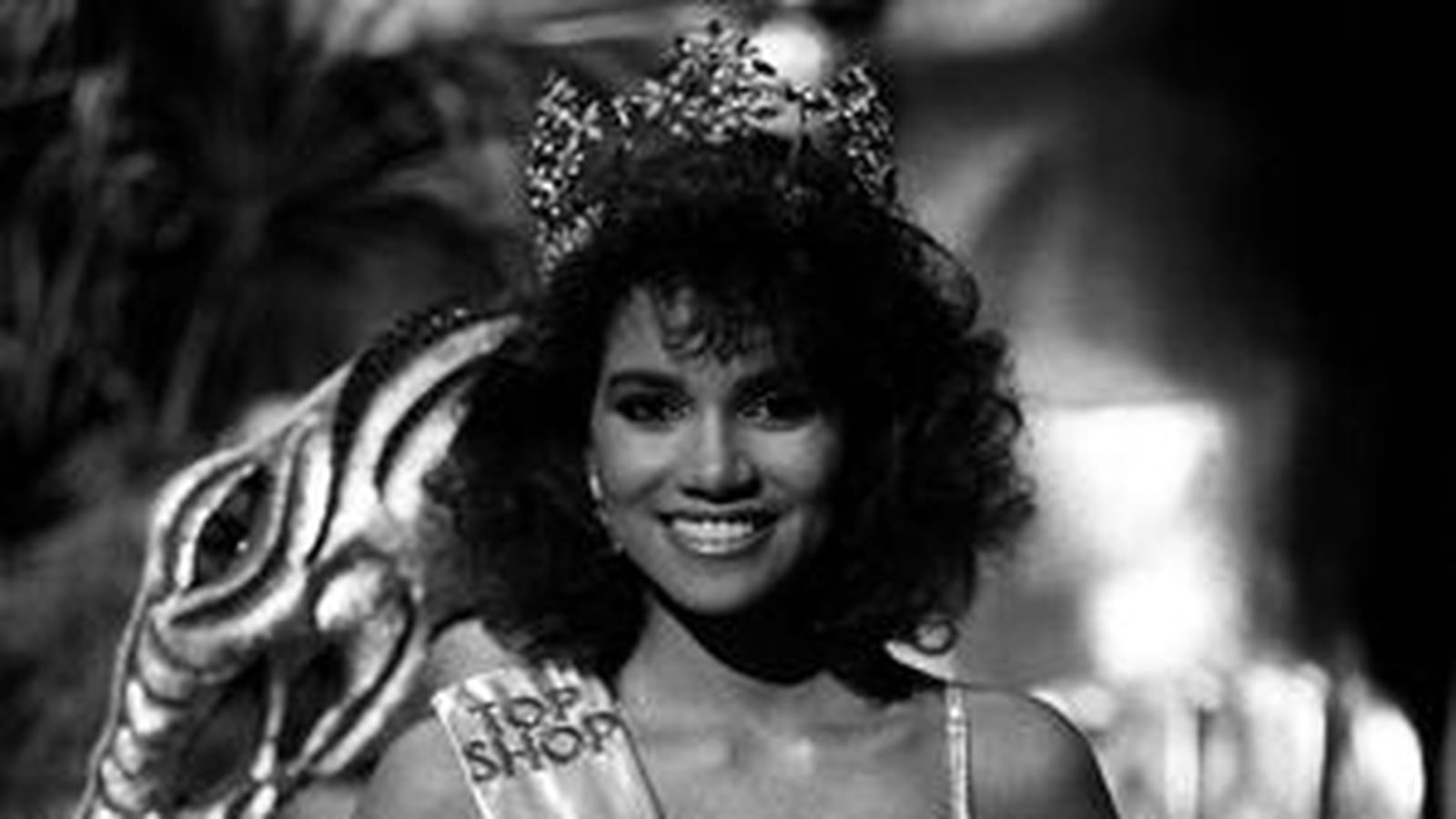 Halle Berry : tous ses looks coiffure