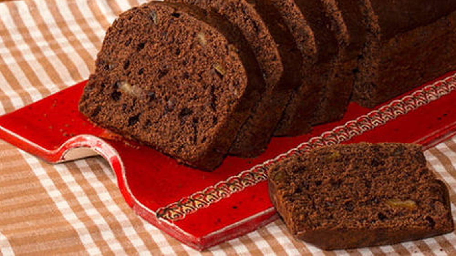 Pain d’épices au chocolat et aux écorces d’oranges confites
