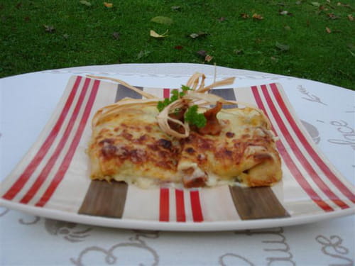 Ficelle picarde revisitée aux girolles et tomme au cidre