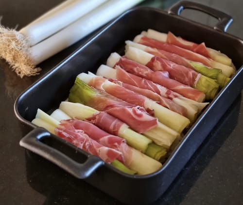 Gratin de poireaux au jambon cru et au parmesan