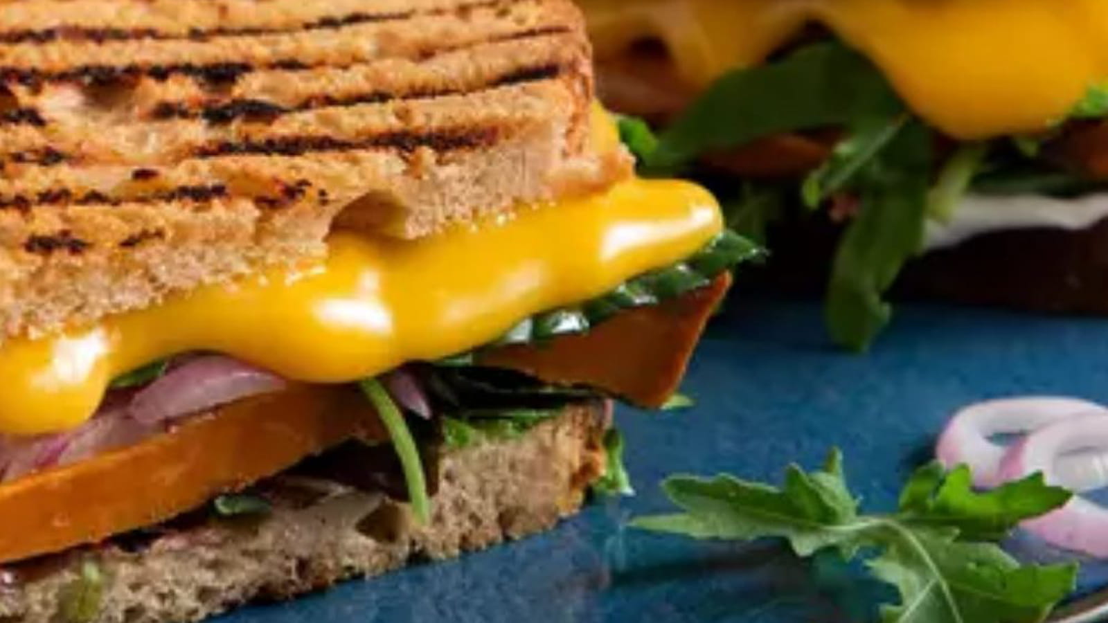 Toastie au Violife et à la patate douce