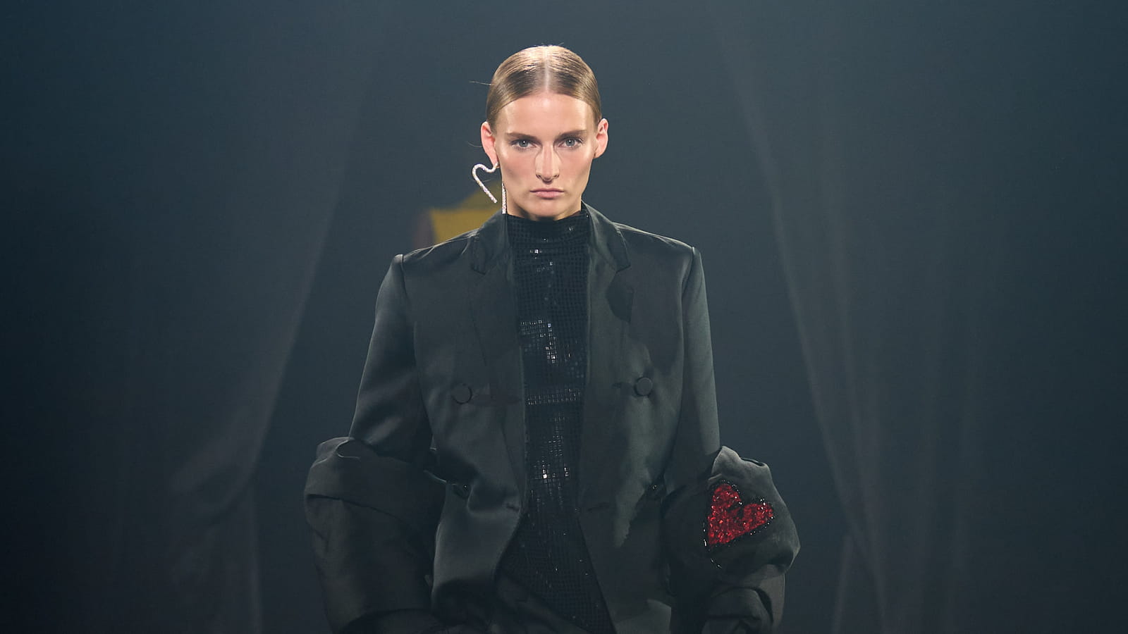 Look 64