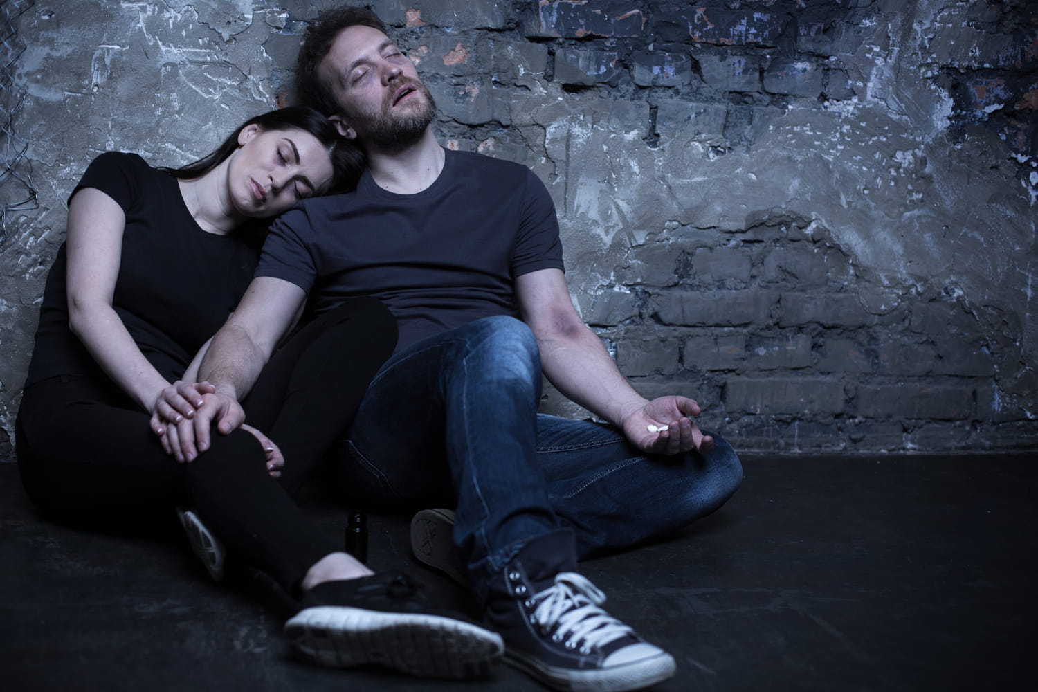 Chemsex : c'est quoi, quelles drogues, dangers, aide