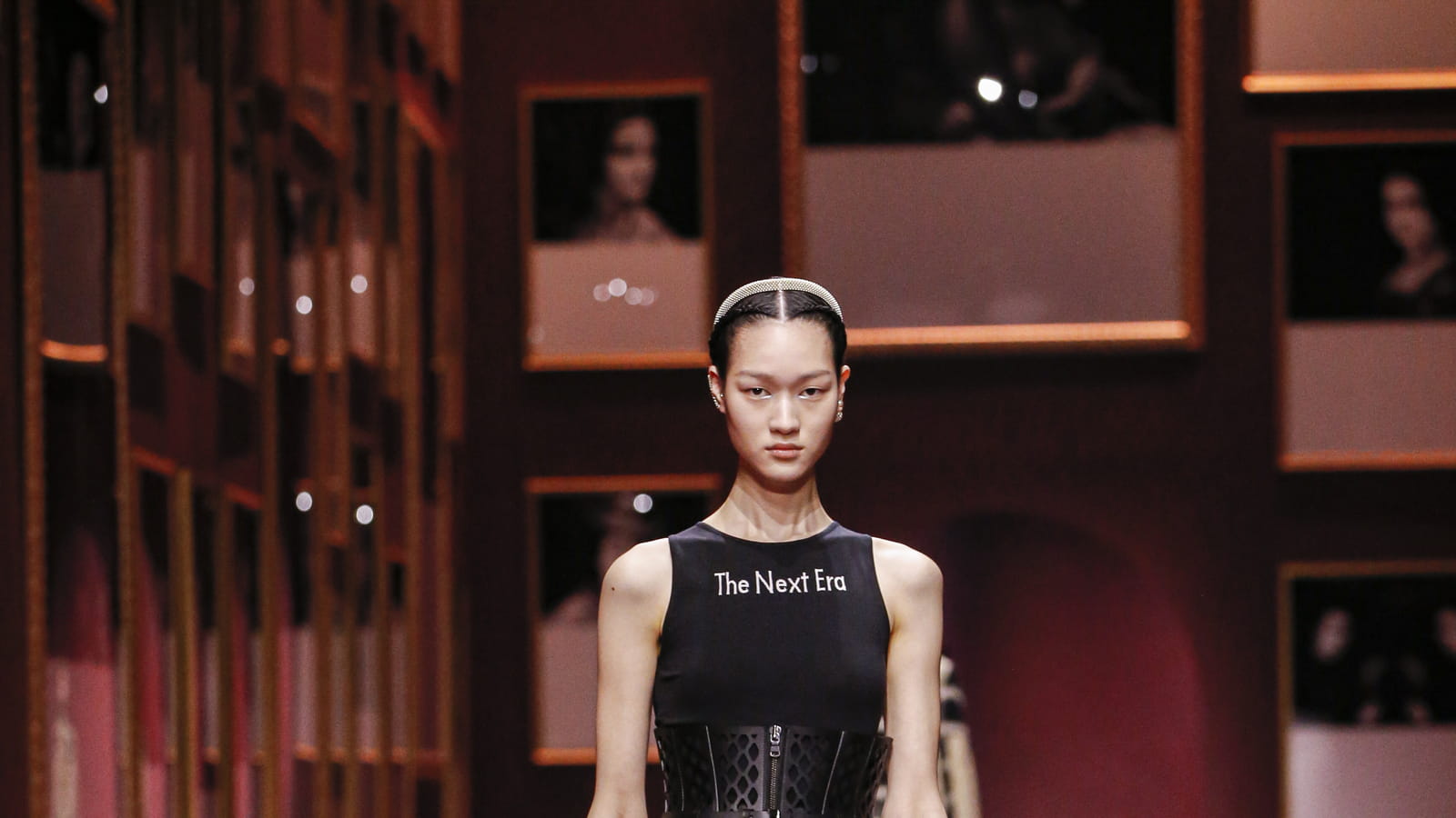 Look 26