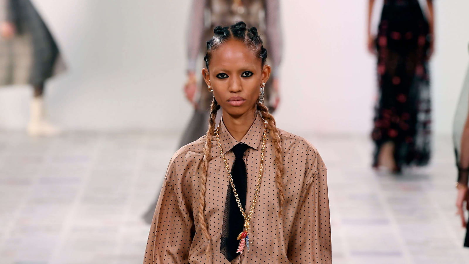Look 22