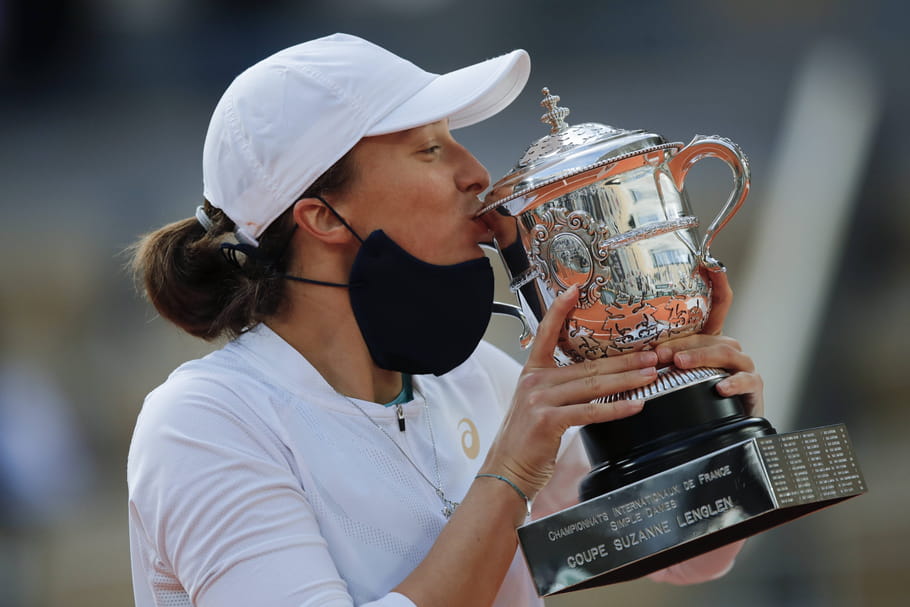 Iga Swiatek, 19 ans, a remporté Roland-Garros : qui est-elle ?