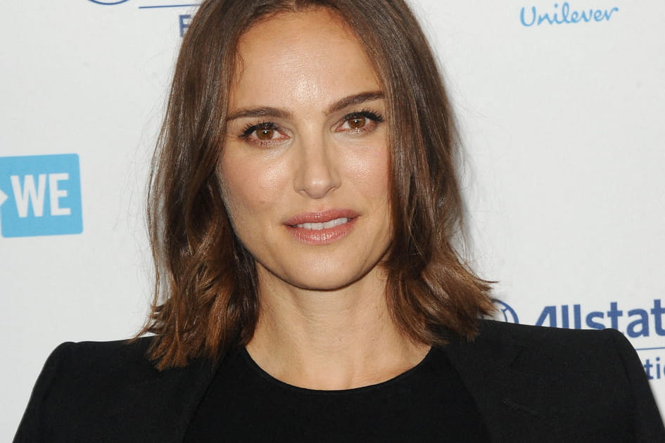 Le carr&eacute; mi-long glowy de Natalie Portman