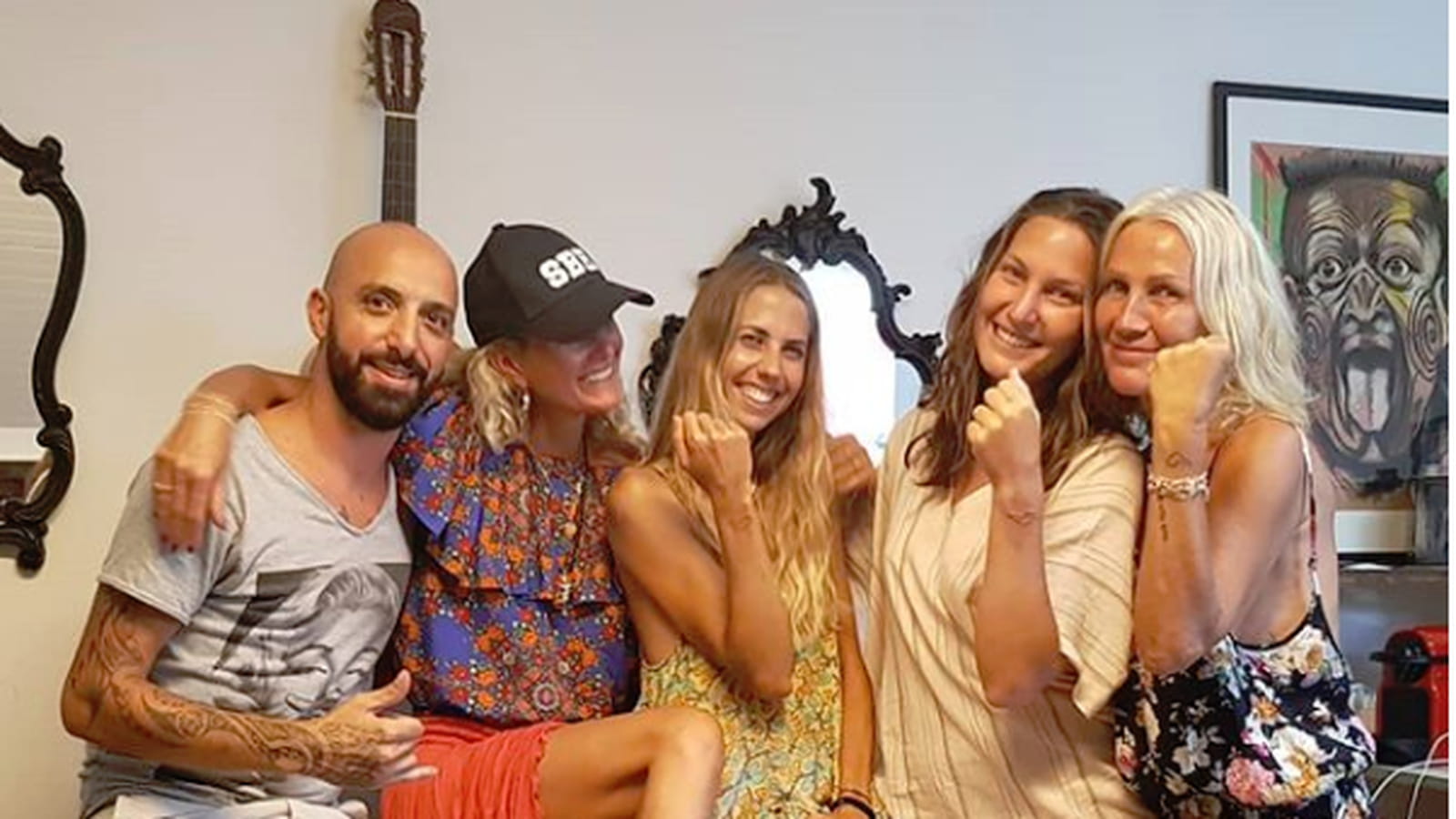 Tatouage entre filles