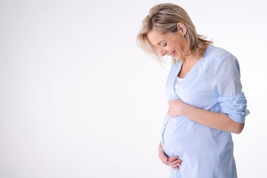 Grossesse après 40 ans : quel suivi médical ?