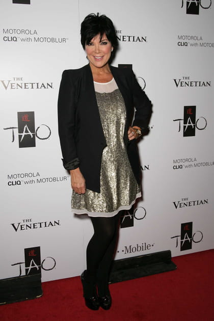 Kris Jenner en robe &agrave; strass