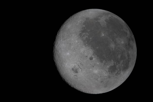 Mission Artemis II&nbsp;: la NASA d&eacute;voile une photo incroyable montrant la Lune vue de pr&egrave;s depuis le vaisseau spatial Orion
