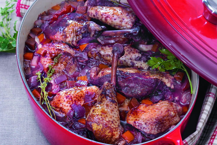 Recette de Poulet fermier au vin rouge : la recette facile