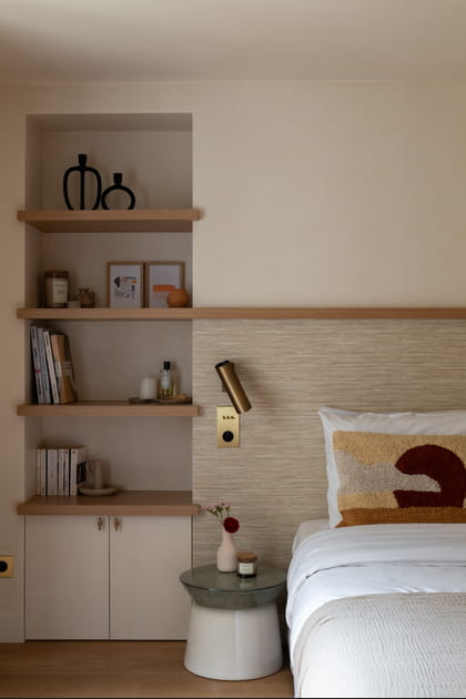 Apr&egrave;s&nbsp;: une chambre &agrave; coucher d&eacute;cor&eacute;e avec go&ucirc;t