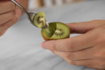 Le kiwi est officiellement reconnu pour ses bienfaits sur le transit intestinal et la constipation