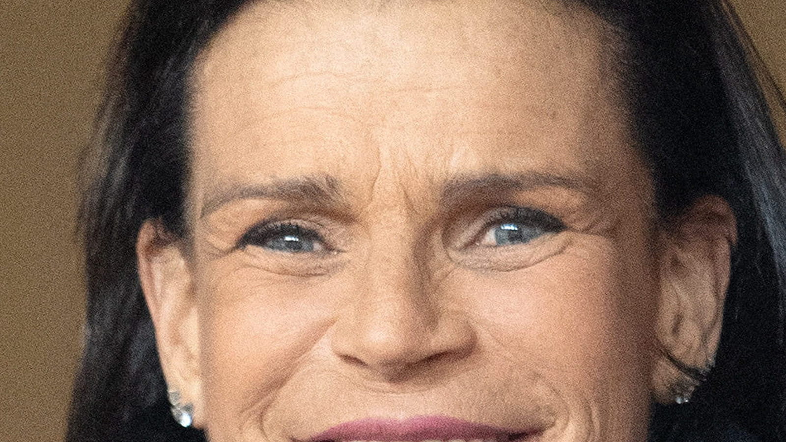 Stéphanie de Monaco, cheveux longs 