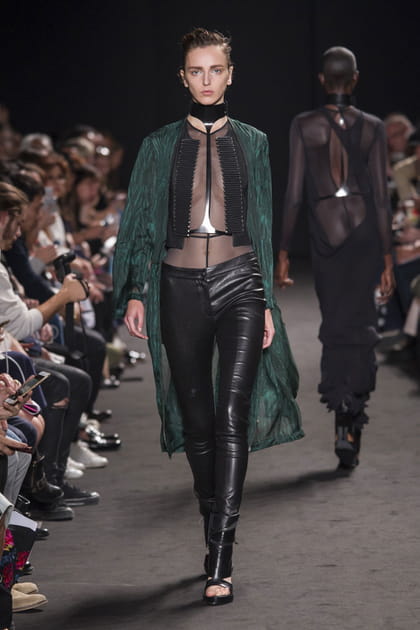 D&eacute;fil&eacute; Ann Demeulemeester