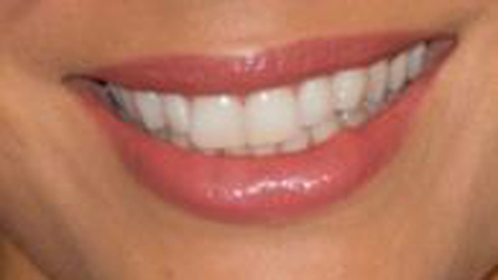 Bouche glossy ?
