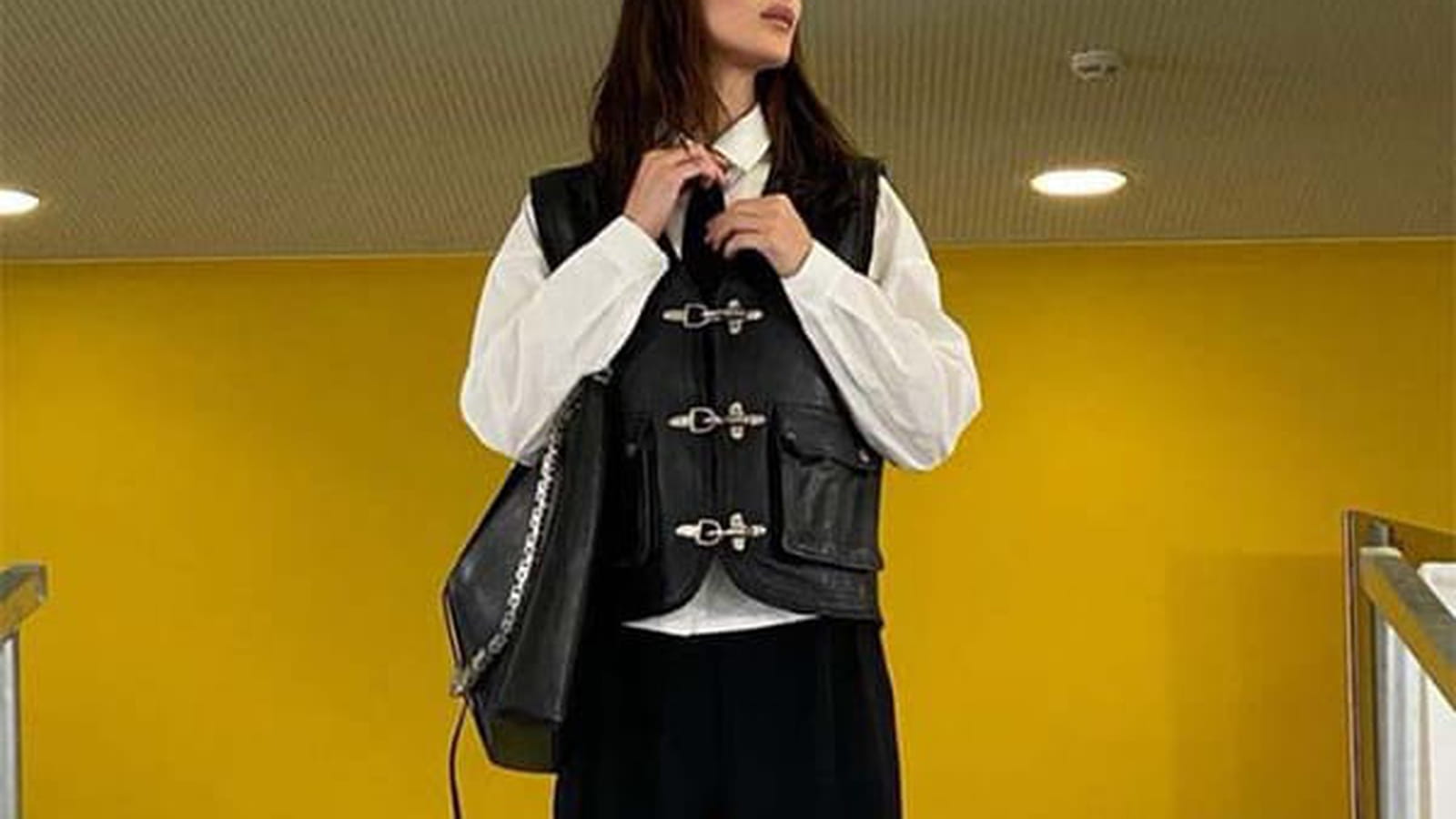 @bellahadid