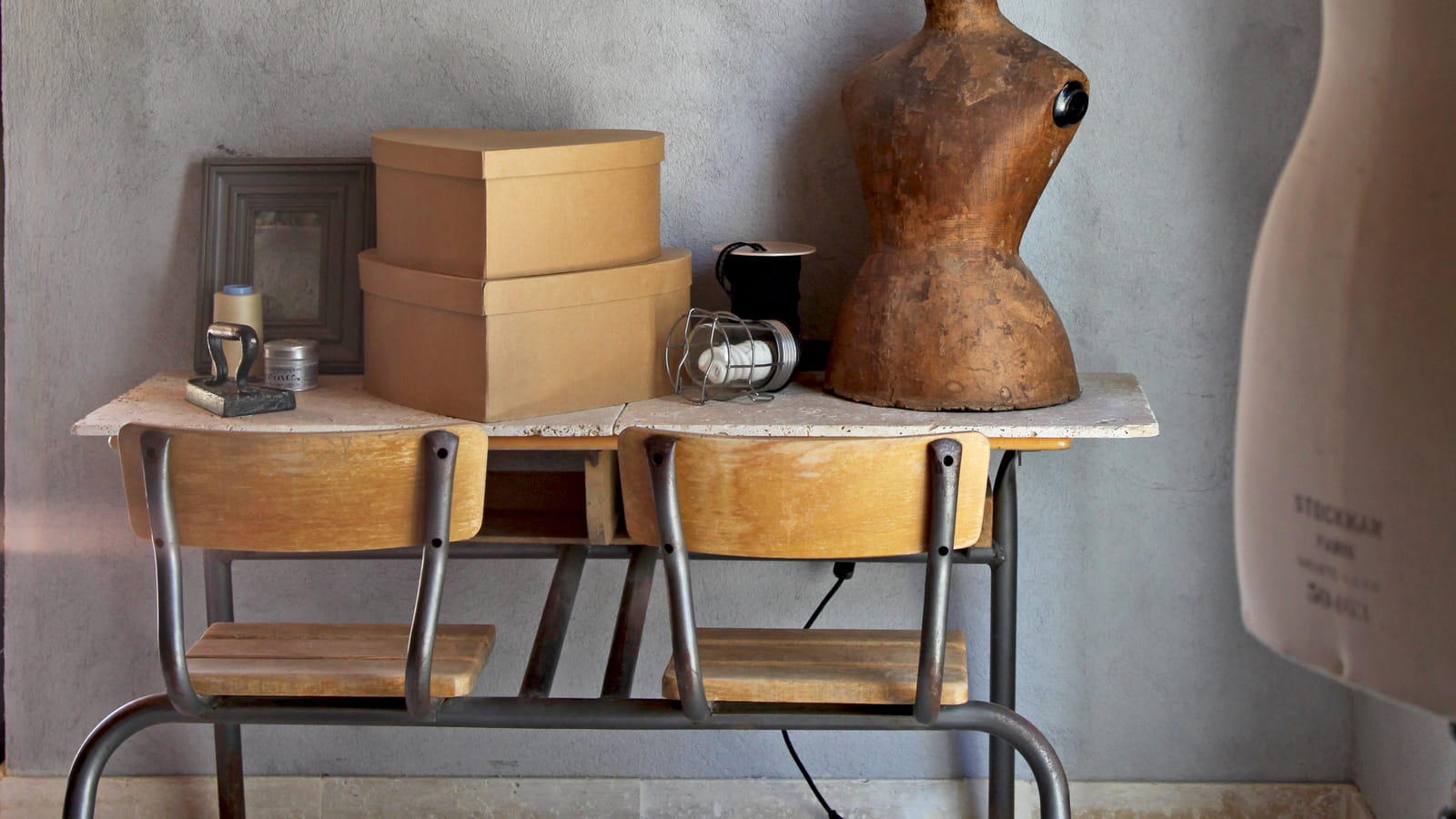 Une table d'écolier