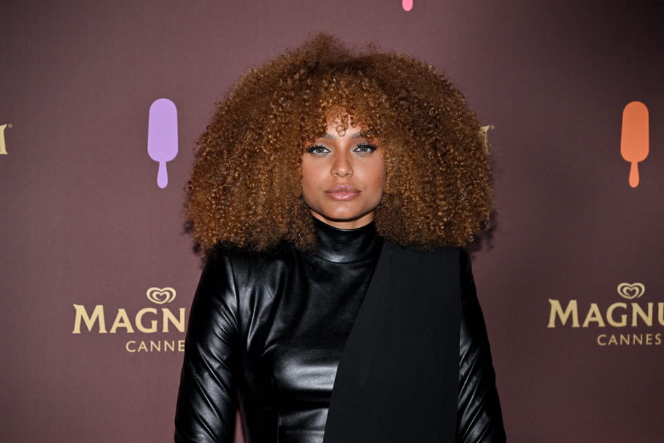 Les cils volumineux d'Alicia Aylies